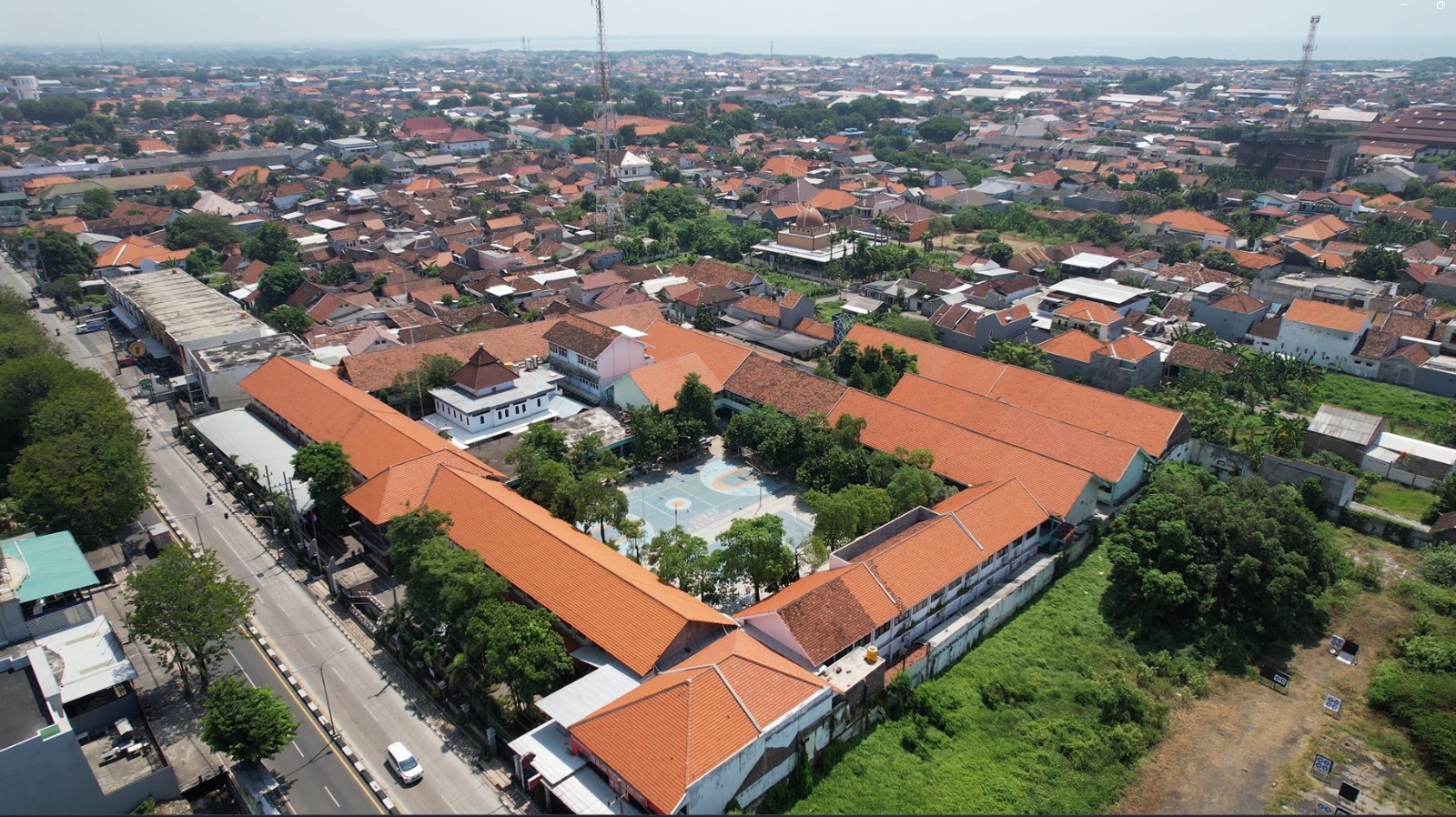 Gambar Latar Belakang