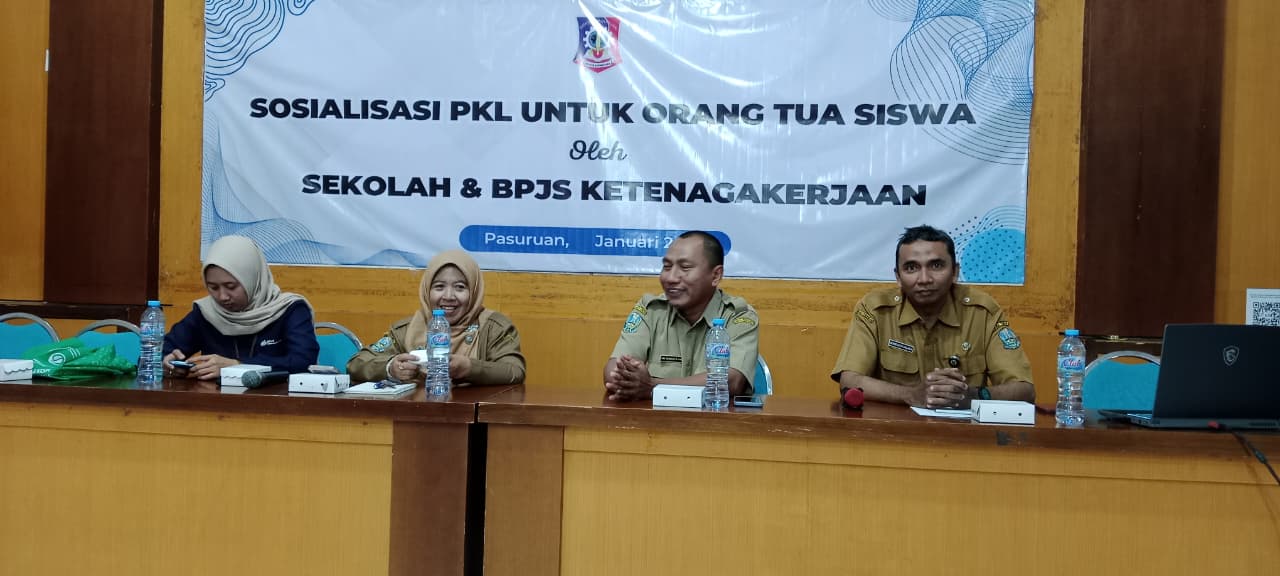 SOSIALISASI PKL BAGI WALI MURID KELAS XI RPL SMK NEGERI 1 PASURUAN