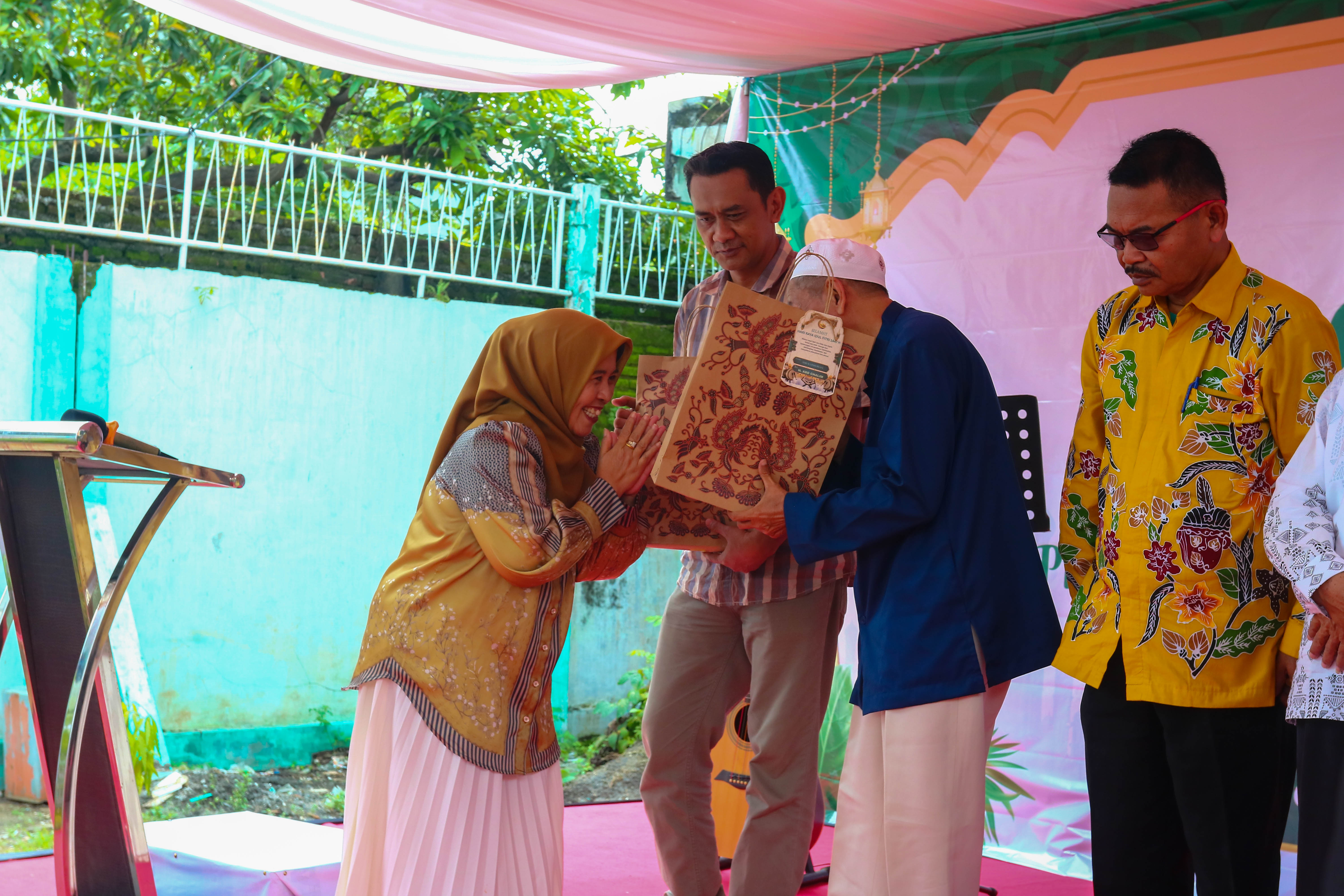 HALAL BIHALAL DAN PISAH KENANG KOMITE SMK NEGERI 1 PASURUAN 2026