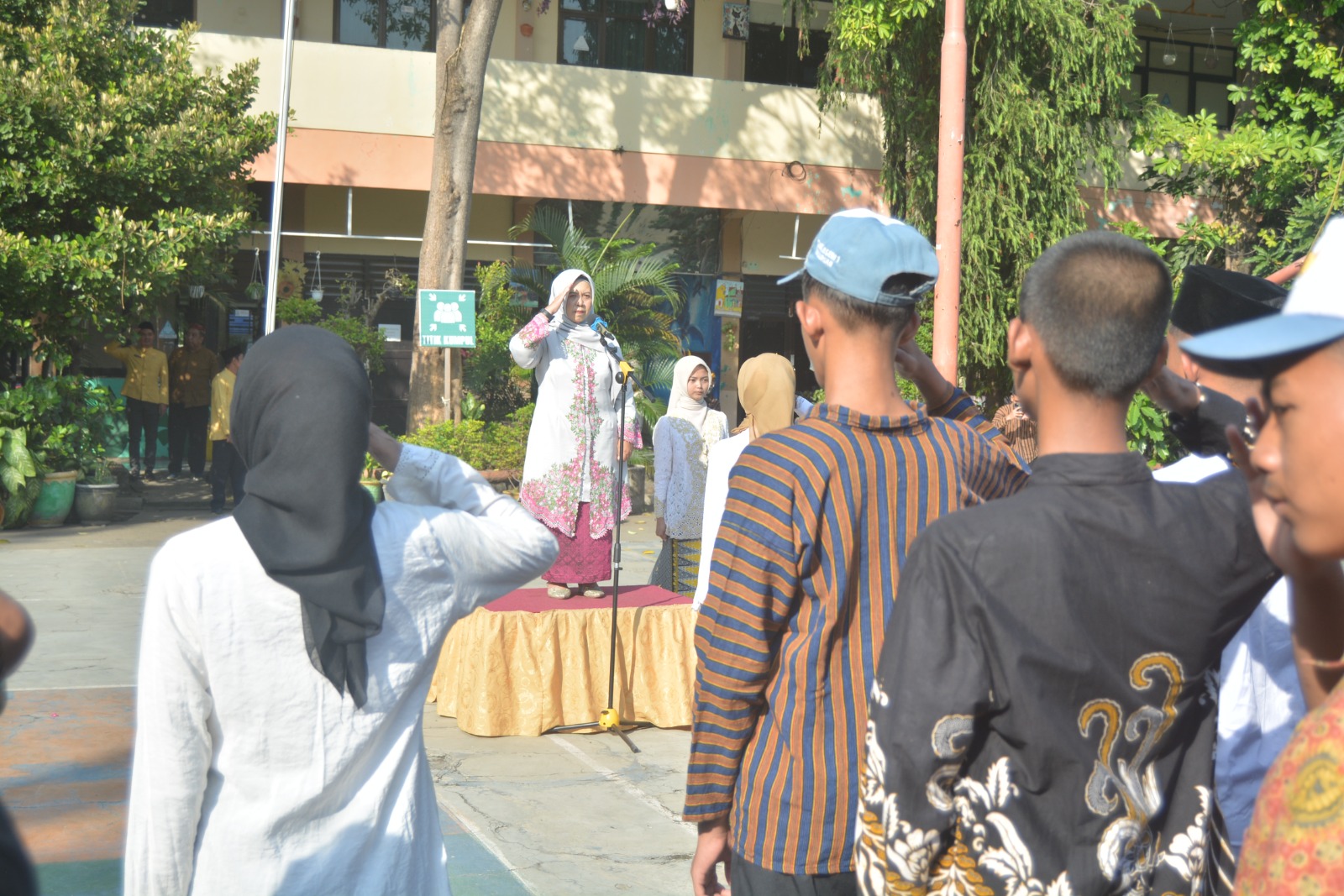 SELAMAT HARI KARTINI