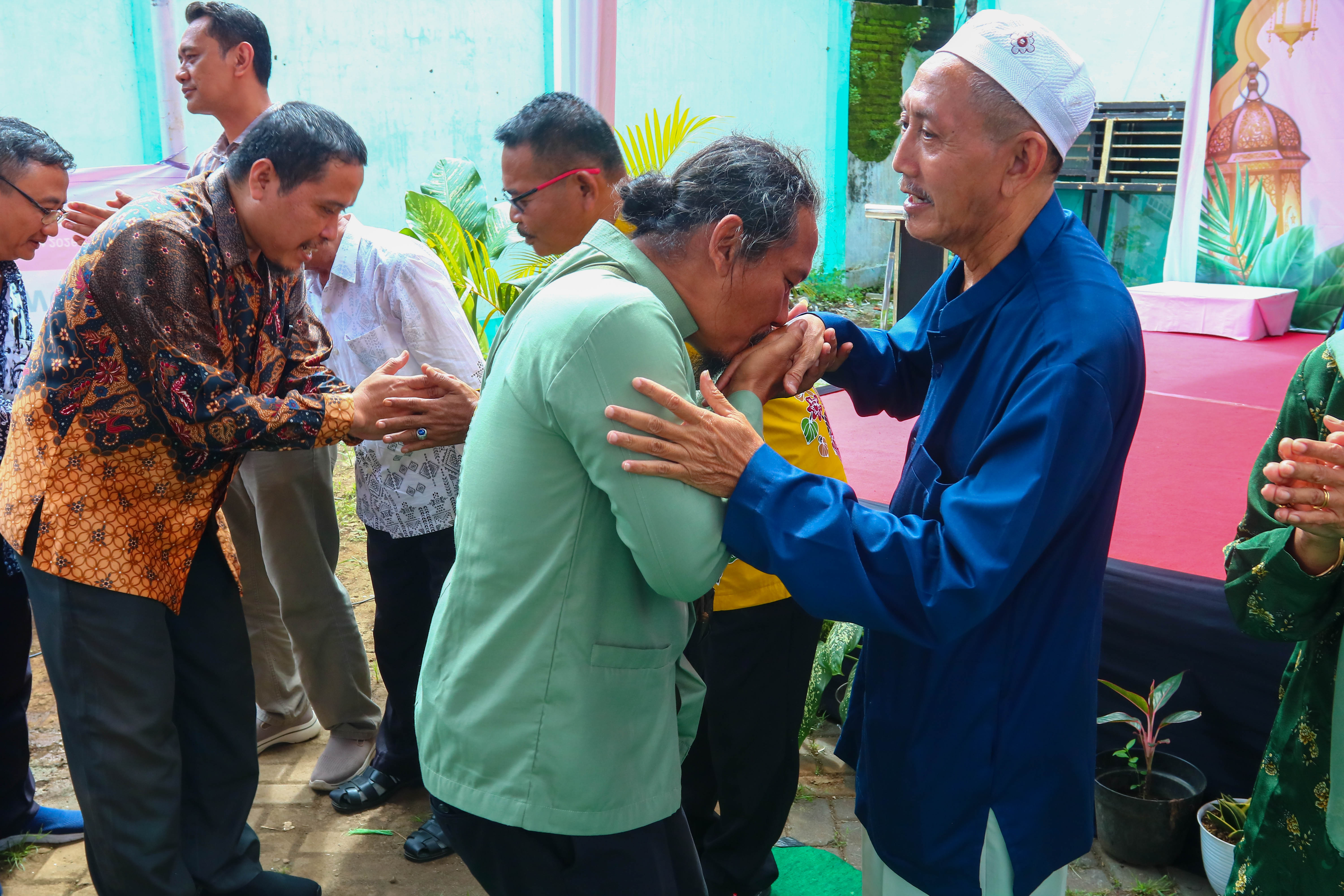 HALAL BIHALAL DAN PISAH KENANG KOMITE SMK NEGERI 1 PASURUAN 2026