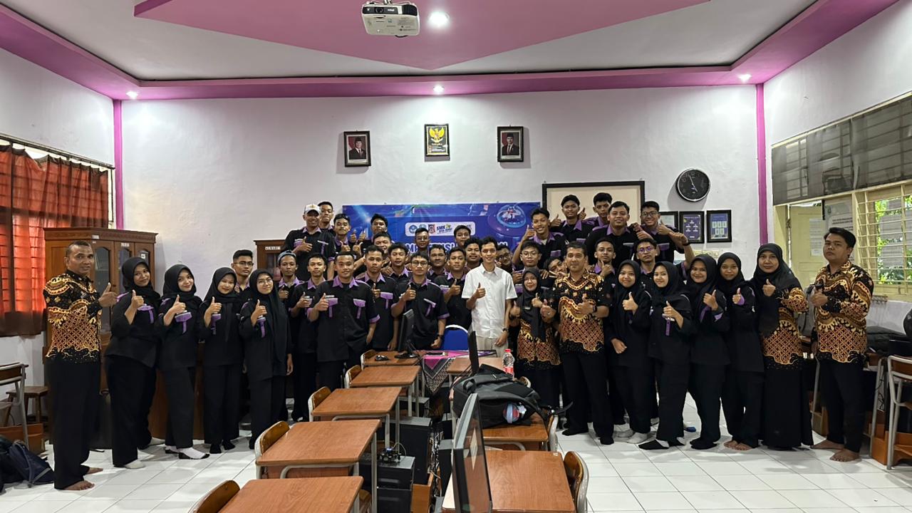 UJI KOMPETENSI KEAHLIAN REKAYASA PERANGKAT LUNAK SMK NEGERI 1 PASURUAN