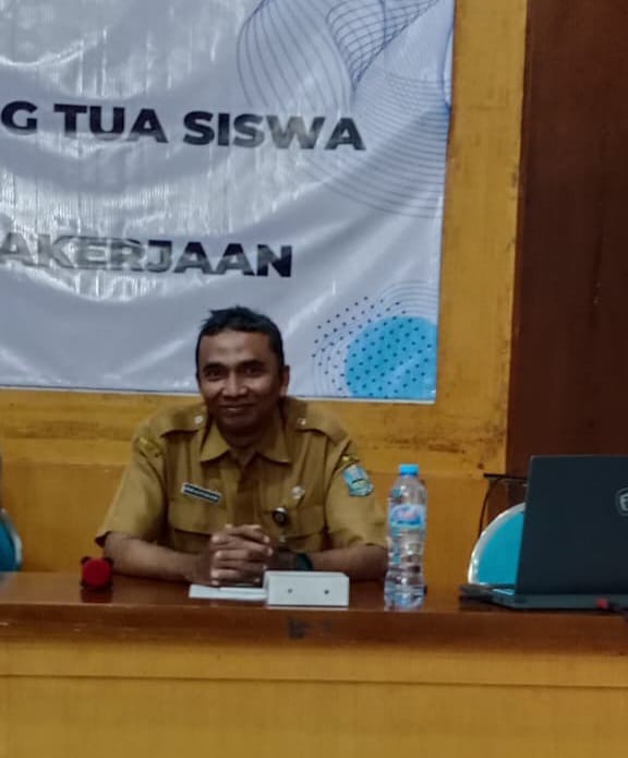 SOSIALISASI PKL BAGI WALI MURID KELAS XI RPL SMK NEGERI 1 PASURUAN